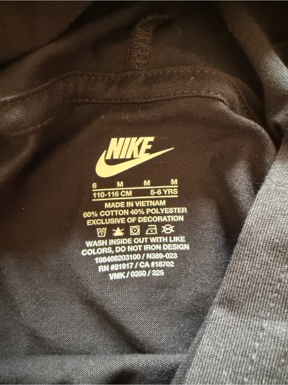 Nike Boys Size 6 Bundle NWT Lightweight Hooded Tee & Therma-FIT Joggers - Picture 12 of 13